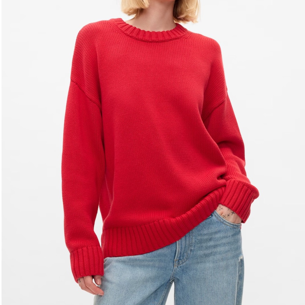 Gap Oversized Boyfriend Sweater - size S red